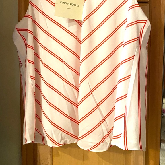 Blouse - Picture 2 of 2